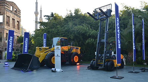 Komatsu’dan büyük buluşma